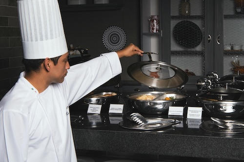 Chef (European Cuisine: Italian & German Specialties) Position at Thai Garden Resort, Pattaya – Join Our Culinary Team!
